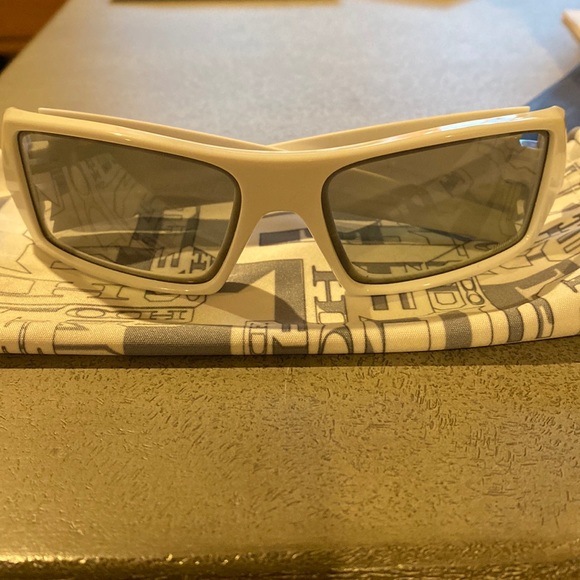 Oakley 3D glasses - Gascan - Picture 1 of 3